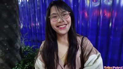 Ibu Tulen Dikesan Datang ke TrikePatrol – Kathryn